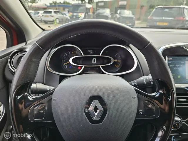Renault Clio Estate 0.9 TCe Dynamique 2013 Benzine 16