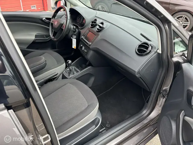 SEAT Ibiza SC 1.0 EcoTSI Style Connect 2015 Benzine 13