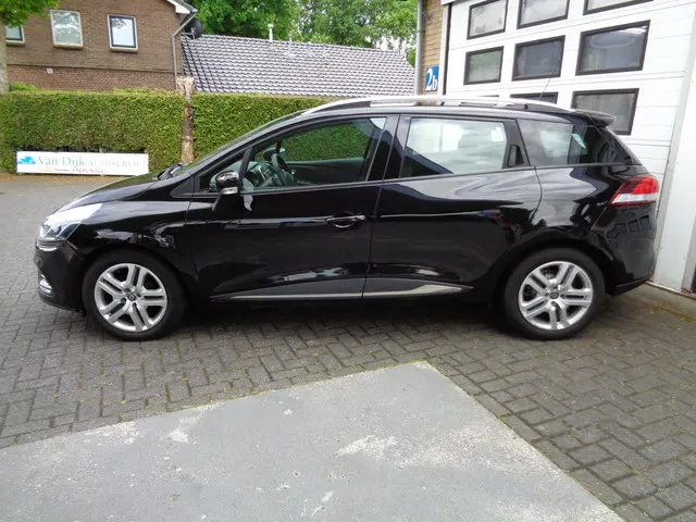 Renault Clio 0.9 TCE Limited 2020 Benzine 2
