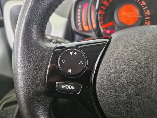 Citroën C1 1.0 e-VTi Feel 2017 Benzine 24