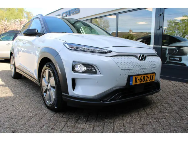 Hyundai Kona EV Premium 64 kWh 2020 Elektrisch 8