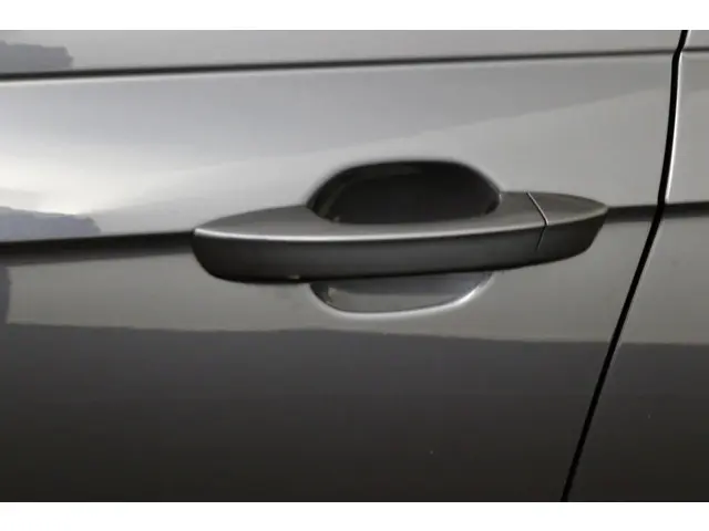 Volkswagen Polo 1.0 TSI Life antraciet 2023 Benzine 33