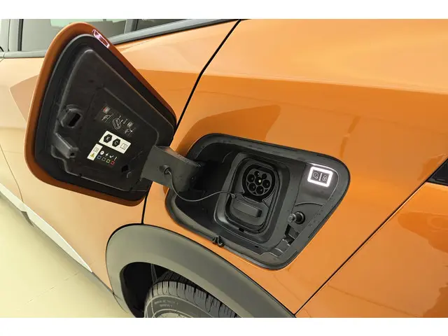 Peugeot e-2008 EV Allure Pack 50 kWh 2021 Elektrisch 29