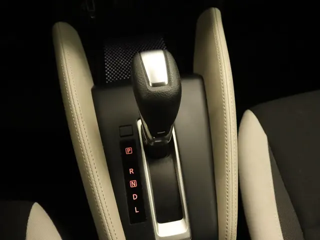 Nissan Micra 1.0 IG-T N-Connecta 2019 Benzine 28