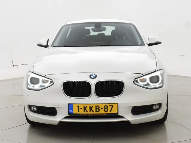 BMW 1 Serie 114i EDE HIGH EXECUTIVE 2013 Benzine 6