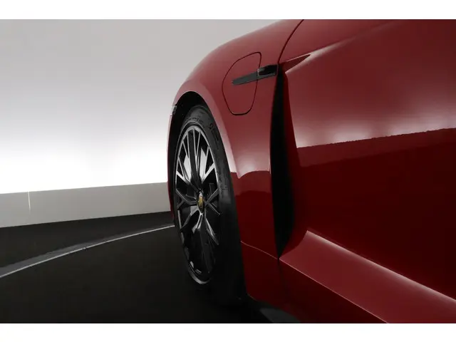 Porsche Taycan Sport Turismo GTS 2022 Elektrisch 66