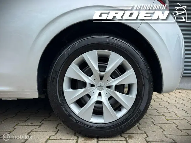 Peugeot 208 1.0 PureTech Access 2015 Benzine 13
