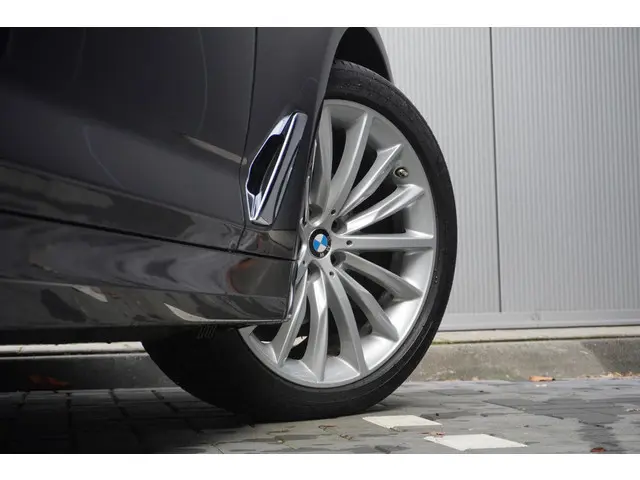 BMW 5 Serie Touring 520i 2018 Benzine 22