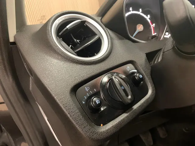 Ford Fiesta 1.0 Style|84000KM|Navigatie|Airco| 2015 Benzine 11