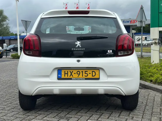 Peugeot 108 1.0 e-VTi Junior led nap 2016 Benzine 9