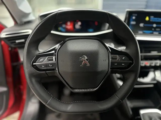 Peugeot 208 1.2 PureTech 100pk Allure Pack 2021 Benzine 27