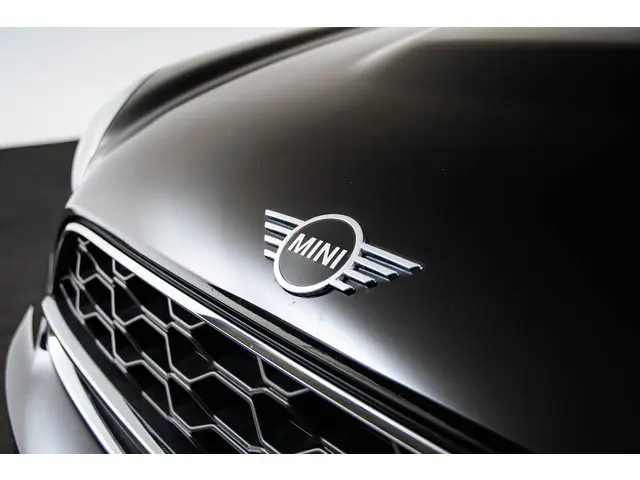 MINI Countryman Cooper SE ALL4 2022 Hybride Benzine 40