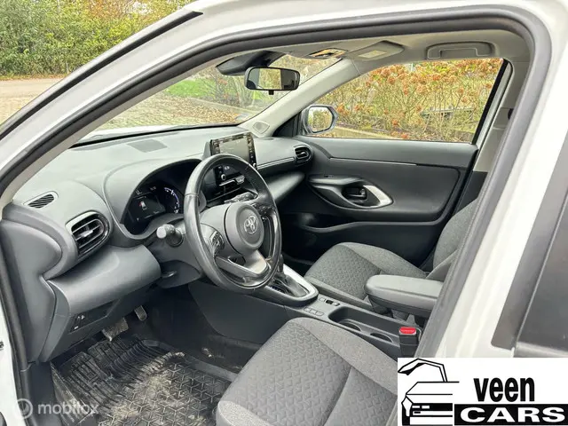 Toyota Yaris Cross 1.5 VVT-I Active 2023 Benzine 3