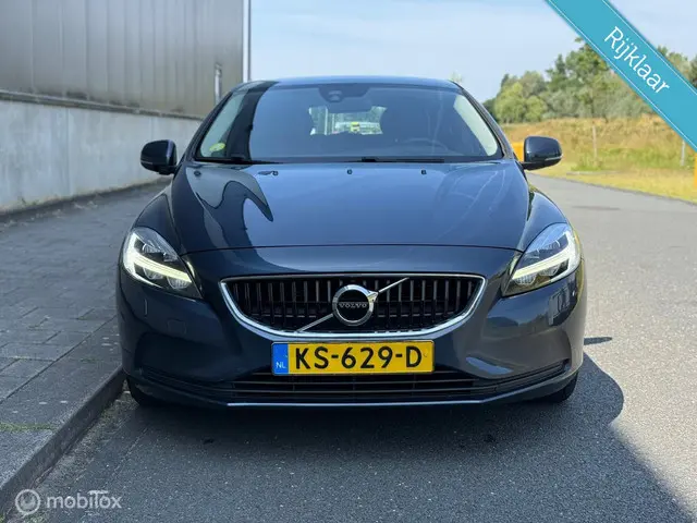 Volvo V40 2.0 D2 Kinetic * Zeer Nette Auto * 2016 Diesel 18