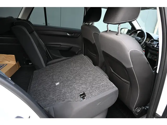 Škoda Fabia Combi 1.0 TSI Business Edition 2019 Benzine 22