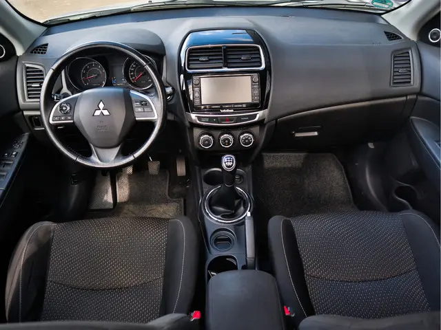 Mitsubishi ASX 1.6 Cleartec Intense+ 2014 Benzine 5