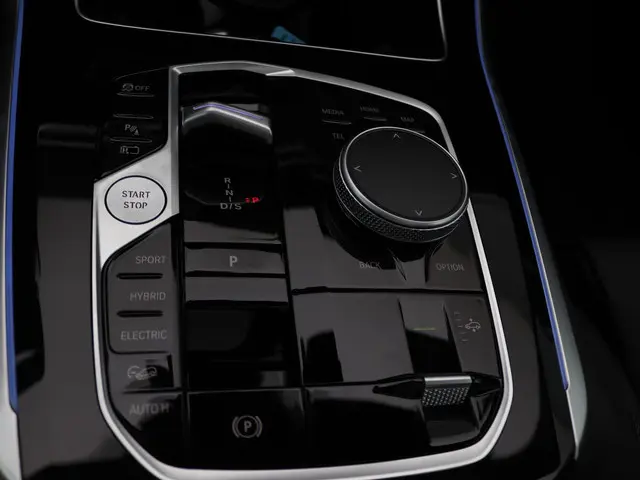 BMW X5 xDrive50e 2025 Hybride Benzine 19