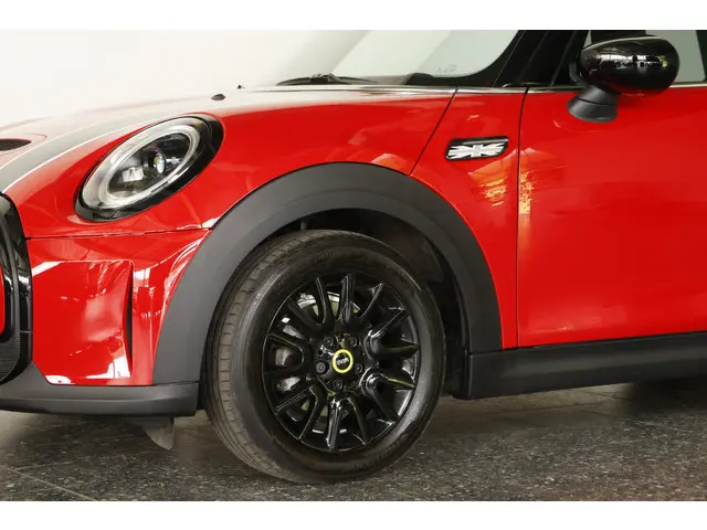 MINI Electric Cooper S 33 kWh 2022 Elektrisch 25