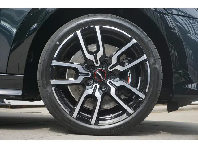 MINI 3-Deurs C 2024 Benzine 6