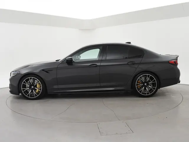 BMW M5 COMPETITION 740 PK FACELIFT MODEL 2020 Benzine 5