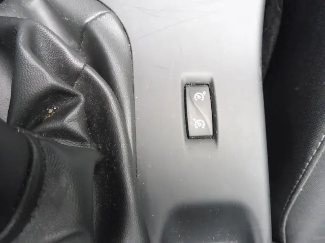 Renault Mégane Estate 1.2 TCe Limited 2014 Benzine 14