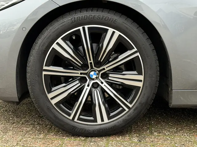 BMW 4 Serie Cabrio 420i High Executive 2021 Benzine 14