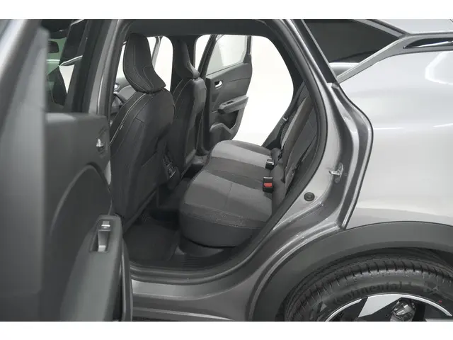 Renault Captur Mild Hybrid 160 EDC Techno 2025 Benzine 30