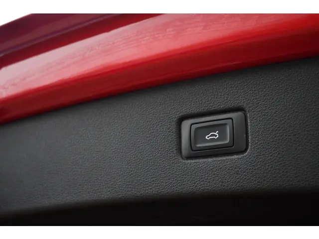 Audi Q7 55 TFSI e quattro S-Line 2021 Hybride Benzine 64