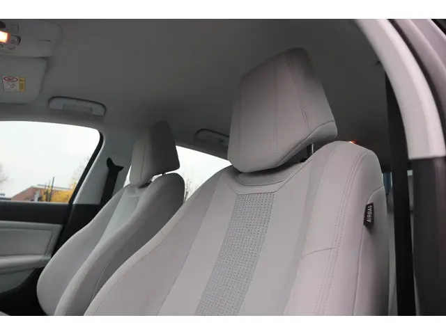 Peugeot 308 1.6 THP Active 2013 Benzine 9