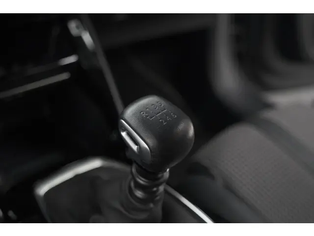 Peugeot 208 PureTech 100 GT 2023 Benzine 43