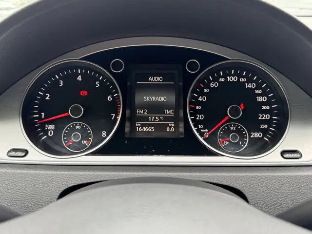 Volkswagen CC 1.4 TSI 160pk H6 Highline 2013 Benzine 12