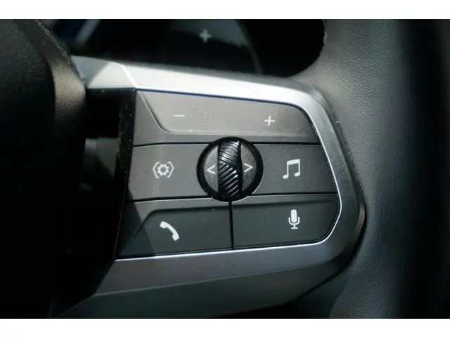 BMW 2 Serie Active Tourer 218i 2024 Benzine 23