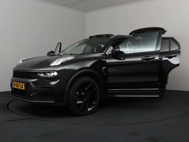 Lynk & Co 01 1.5 2022 Hybride Benzine 41