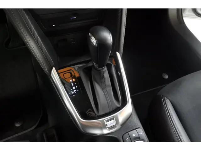 Mazda 2 1.5 90pk Automaat GT-M 2019 Benzine 9