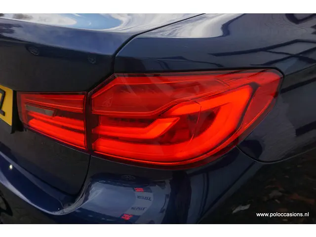 BMW 5 Serie 520i High Exe 2019 Benzine 18