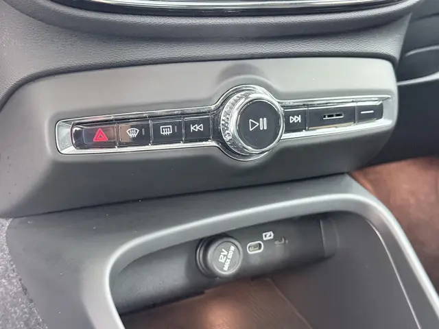 Volvo XC40 Recharge P8 AWD R-Design 2020 Elektrisch 37