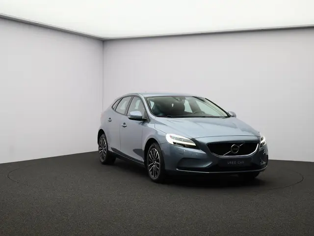 Volvo V40 2.0 T2 Nordic+ 2016 Benzine 24