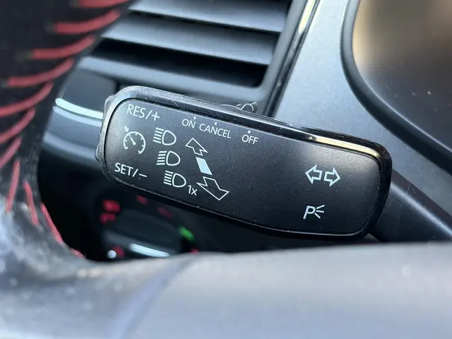 SEAT Leon 1.4 EcoTSI FR 2015 Benzine 22