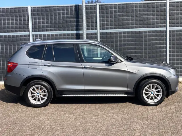 BMW X3 XDrive20i High Executive AWD 2012 Benzine 6