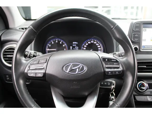 Hyundai Kona 1.0 T-GDI ECC,TREKHAAK,NAVI 2020 Benzine 8