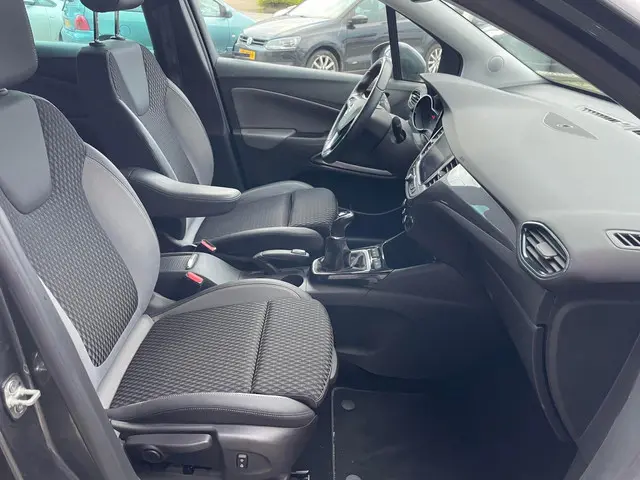 Opel Crossland X 1.2 Turbo Online Edition 2018 Benzine 16