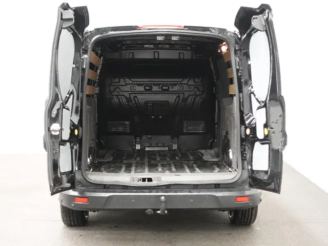 Ford Transit Connect 1.5 EcoBlue L2 Trend 2023 Diesel 3