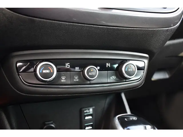 Opel Crossland X 1.2 Turbo Innovation 2020 Benzine 29