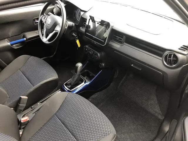 Suzuki Ignis 1.2 Smart Hybrid Select 2023 Benzine 6