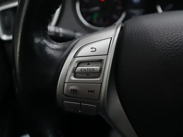 Nissan QASHQAI 1.2 N-Connecta 2016 Benzine 25