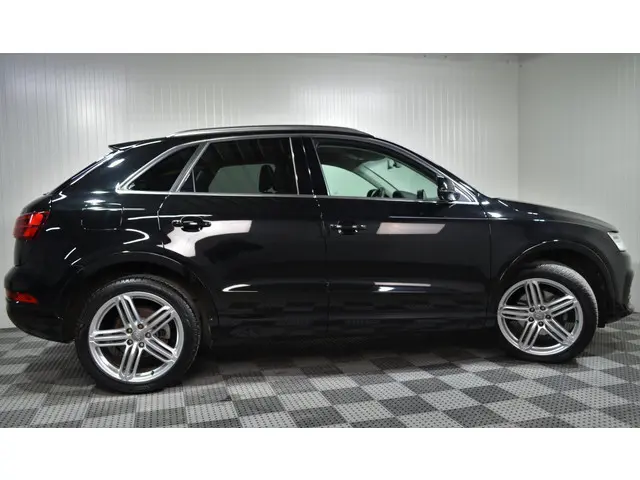 Audi Q3 2.0 TFSI quattro Sport Pro Line S 2016 Benzine 5