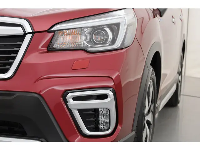 Subaru Forester 2.0i e-BOXER First Edition 2021 Benzine 29