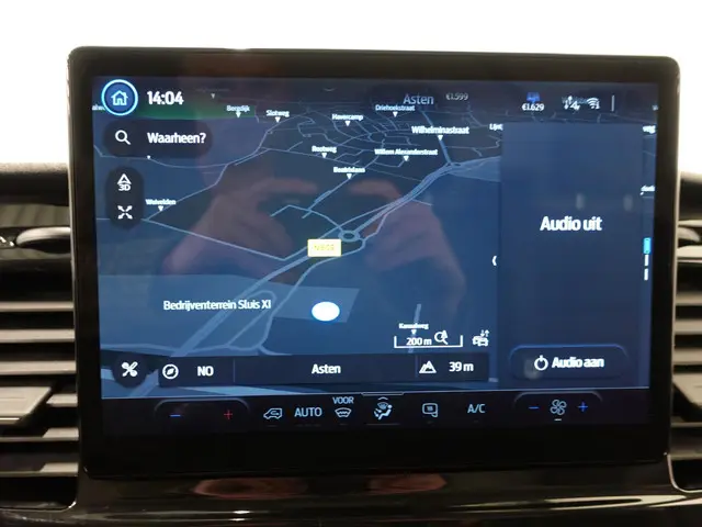 Ford Transit 130pk L2H2 Automaat 2024 Diesel 2