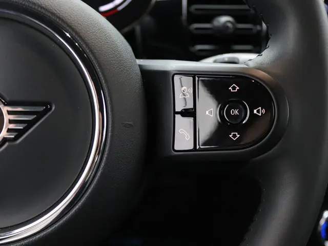 MINI 3-Deurs Cooper 2023 Benzine 14
