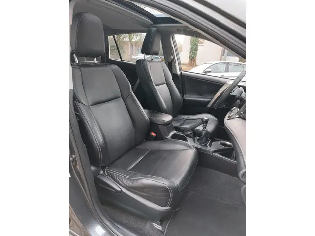 Toyota RAV4 2.0 Style Top 5 editie 4WD 2015 Benzine 15